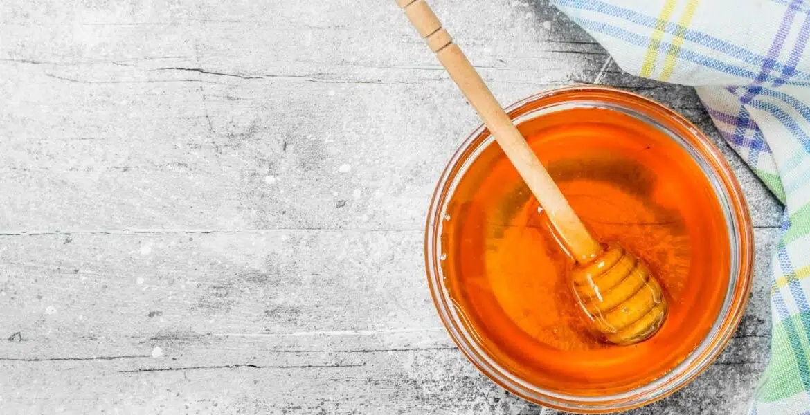 Raw Honey Uses concept image